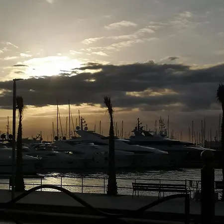 Explanada Проживание в семье *